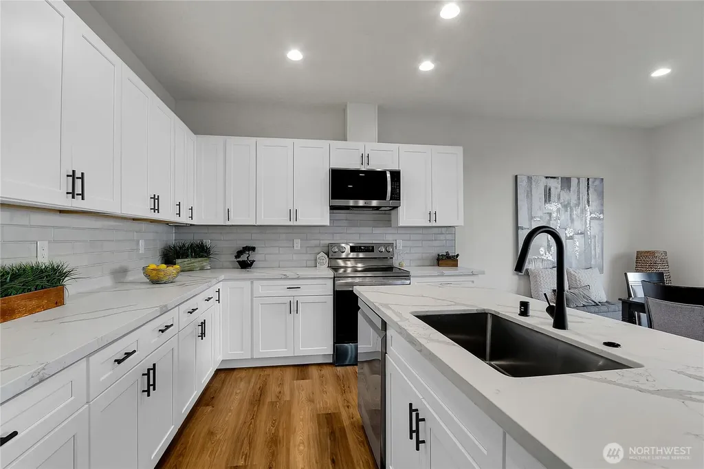 629 107th Place SW Everett WA 98204