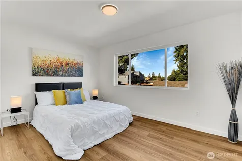629 107th Place SW Everett WA 98204
