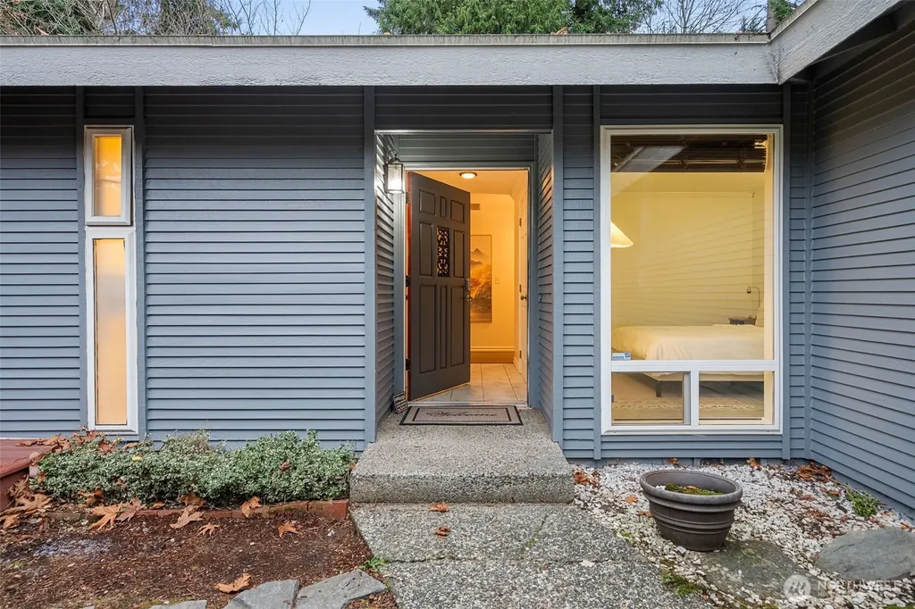 9024 171st Avenue NE Redmond WA 98052