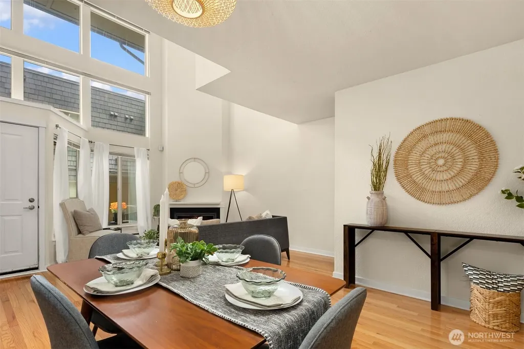 5847 NE 75th Street Seattle WA 98115