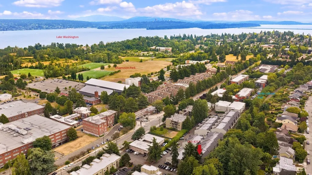 5847 NE 75th Street Seattle WA 98115