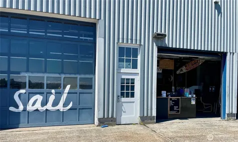5847 NE 75th Street Seattle WA 98115