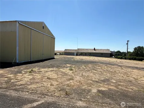 705 NE Blake Avenue Wilbur WA 99185