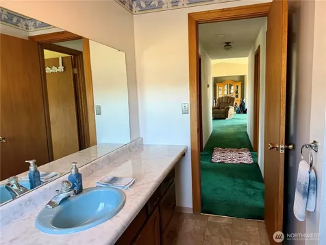705 NE Blake Avenue Wilbur WA 99185