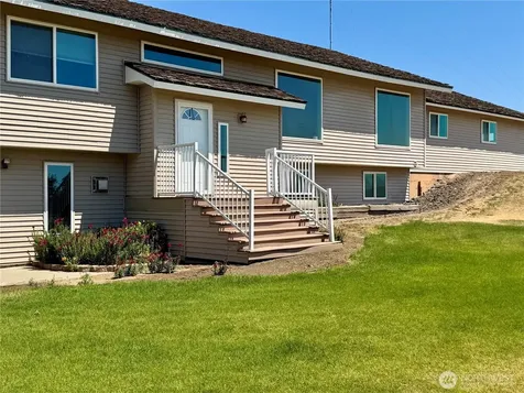 705 NE Blake Avenue Wilbur WA 99185