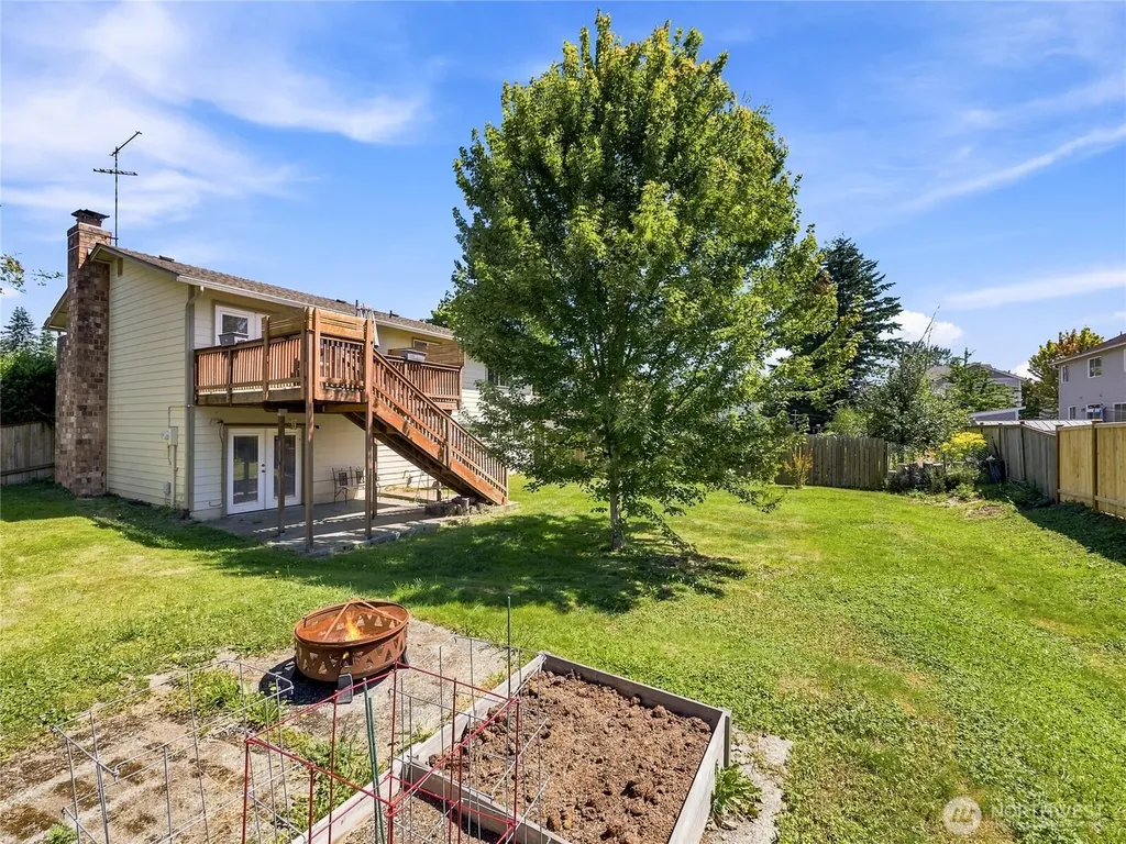 12629 SE 277th Place Kent WA 98030