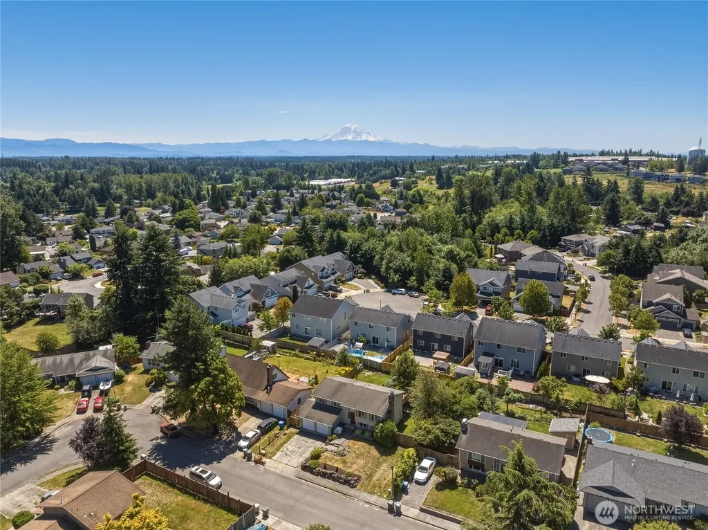 12629 SE 277th Place Kent WA 98030