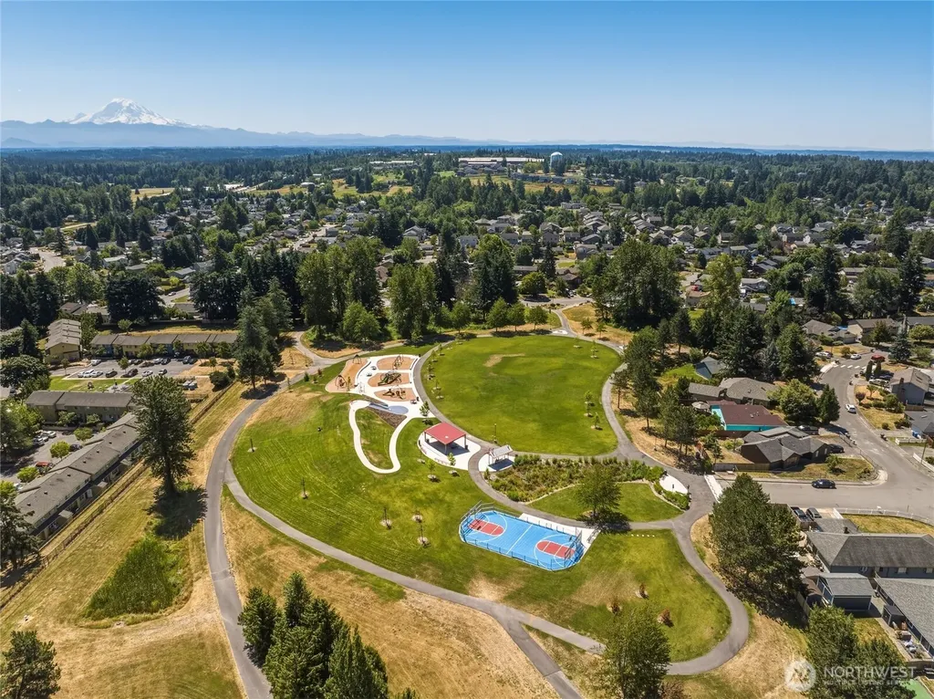 12629 SE 277th Place Kent WA 98030