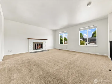 12629 SE 277th Place Kent WA 98030