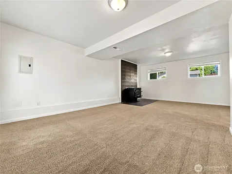 12629 SE 277th Place Kent WA 98030