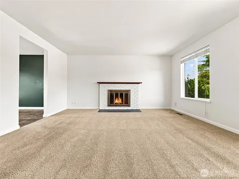 12629 SE 277th Place Kent WA 98030