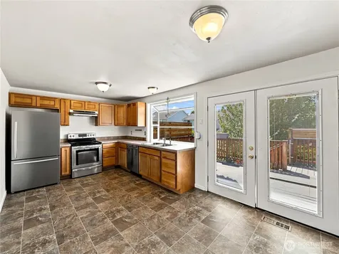 12629 SE 277th Place Kent WA 98030