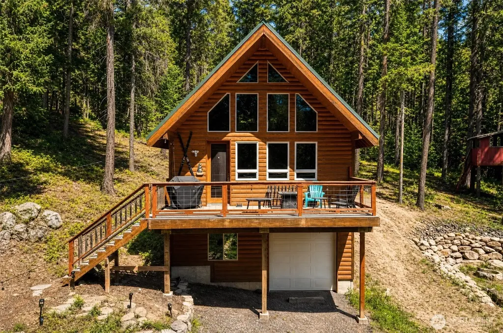 1302 Pine Loch Sun Drive Ronald WA 98940