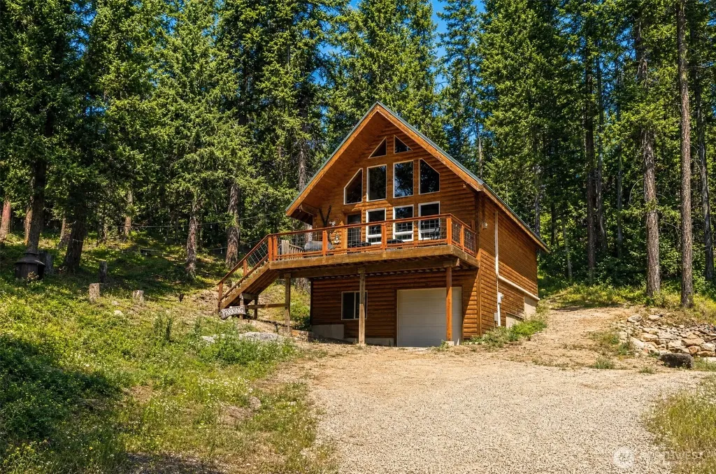 1302 Pine Loch Sun Drive Ronald WA 98940