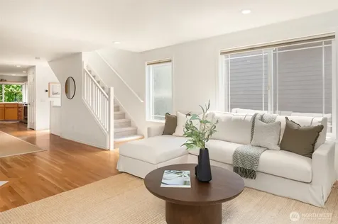 4054 54th Avenue SW Seattle WA 98116