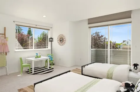 4054 54th Avenue SW Seattle WA 98116