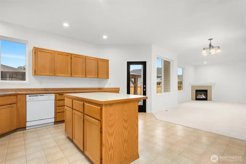 15506 67th Avenue Ct E Puyallup WA 98375