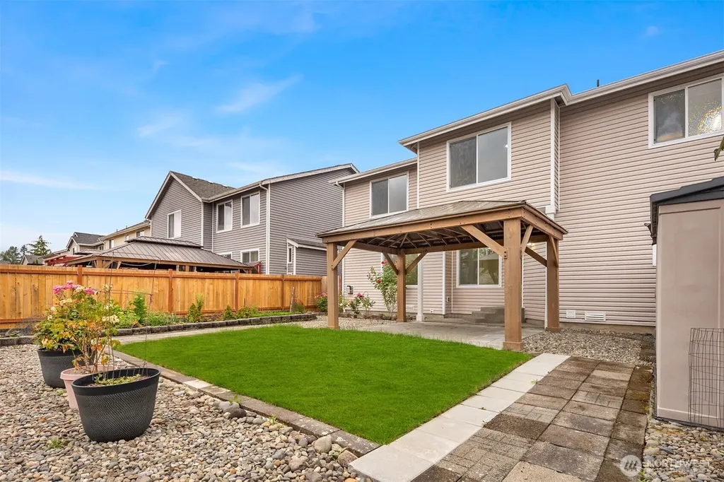 15506 67th Avenue Ct E Puyallup WA 98375