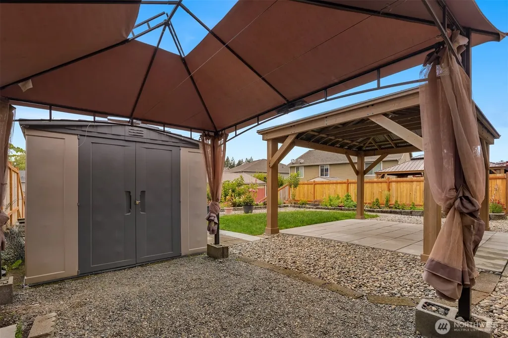 15506 67th Avenue Ct E Puyallup WA 98375