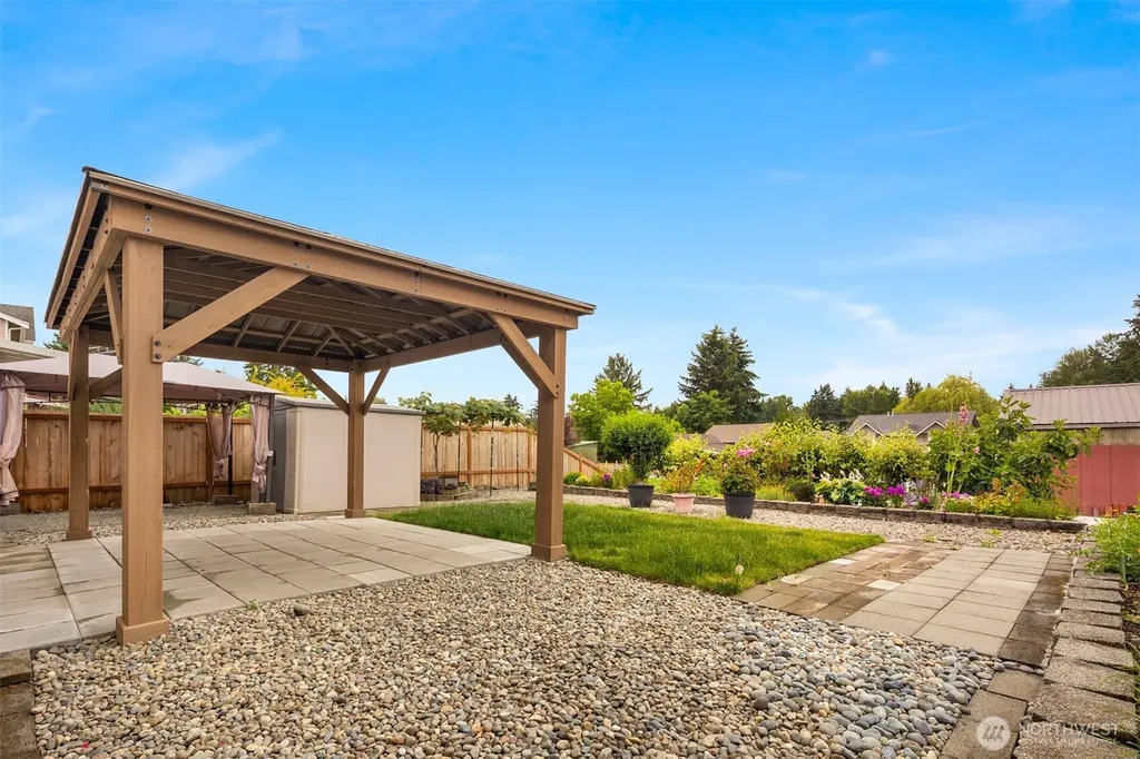 15506 67th Avenue Ct E Puyallup WA 98375