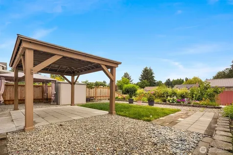 15506 67th Avenue Ct E Puyallup WA 98375