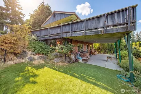 2444 72nd Avenue SE Mercer Island WA 98040