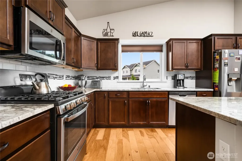 1668 River Walk Lane Burlington WA 98233