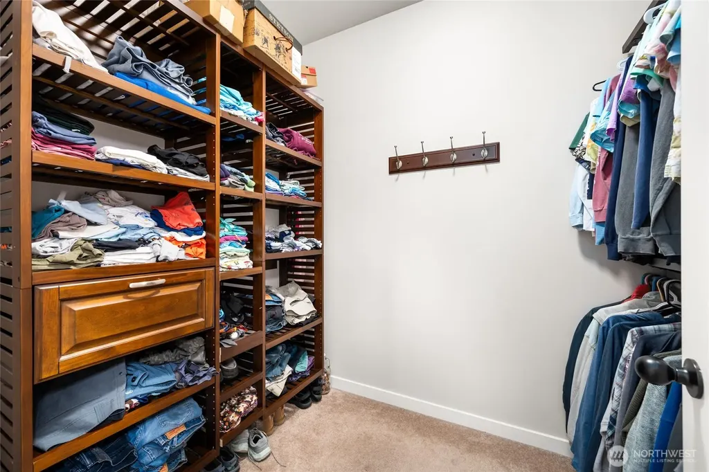 1668 River Walk Lane Burlington WA 98233