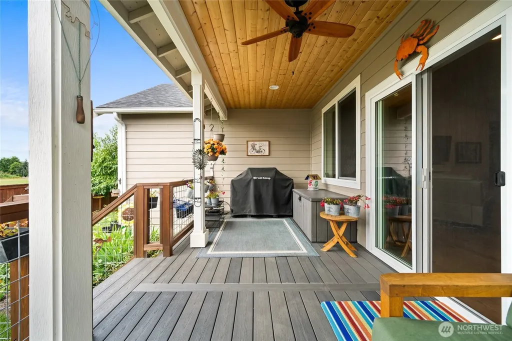 1668 River Walk Lane Burlington WA 98233
