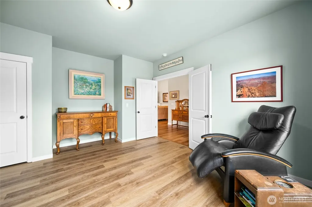 1668 River Walk Lane Burlington WA 98233