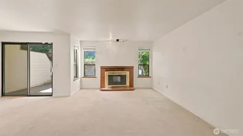 24931 109th Place SE Kent WA 98030