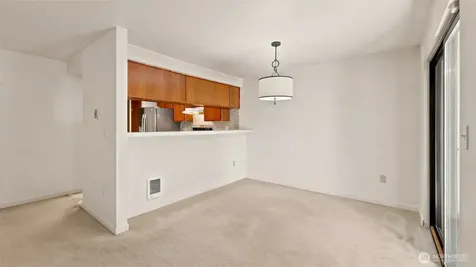24931 109th Place SE Kent WA 98030