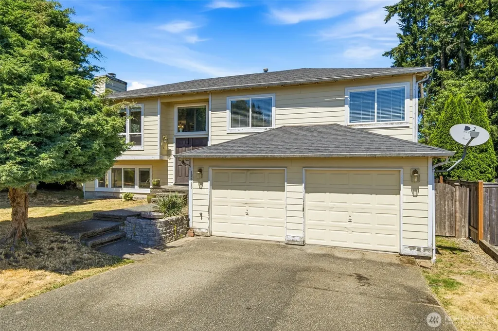 12516 SE 225th Court Kent WA 98031