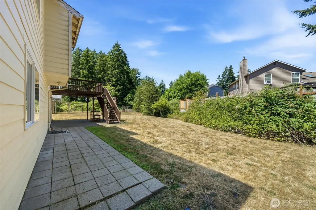 12516 SE 225th Court Kent WA 98031
