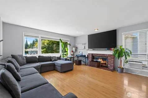 12516 SE 225th Court Kent WA 98031