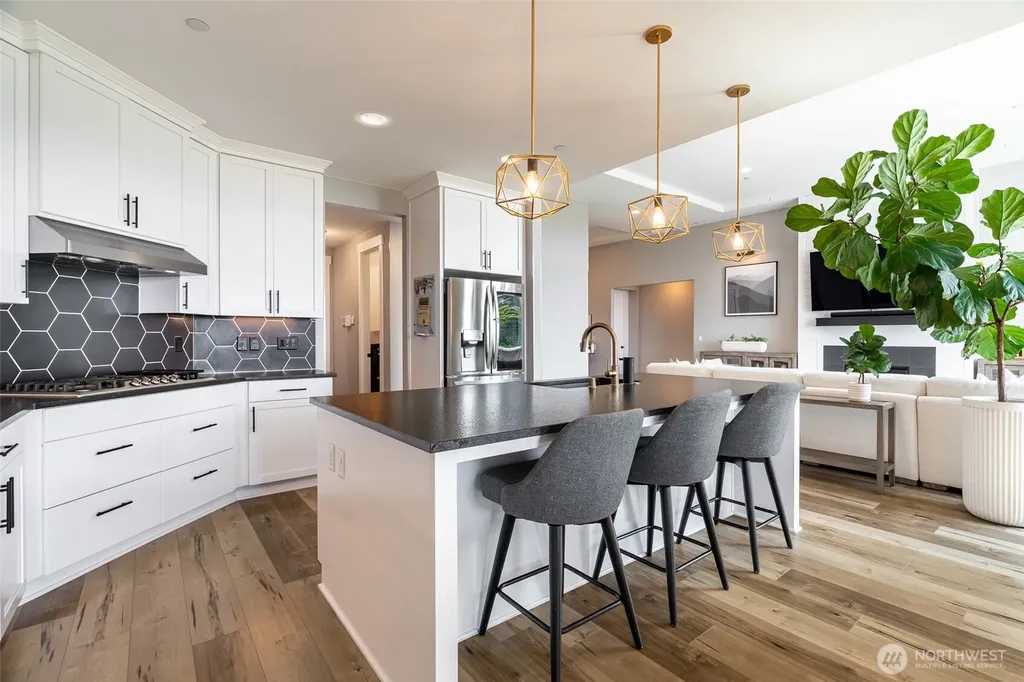 7219 Myers Road E Bonney Lake WA 98391