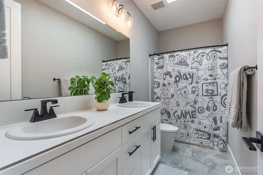 7219 Myers Road E Bonney Lake WA 98391