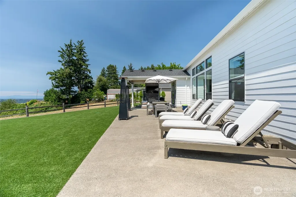 7219 Myers Road E Bonney Lake WA 98391