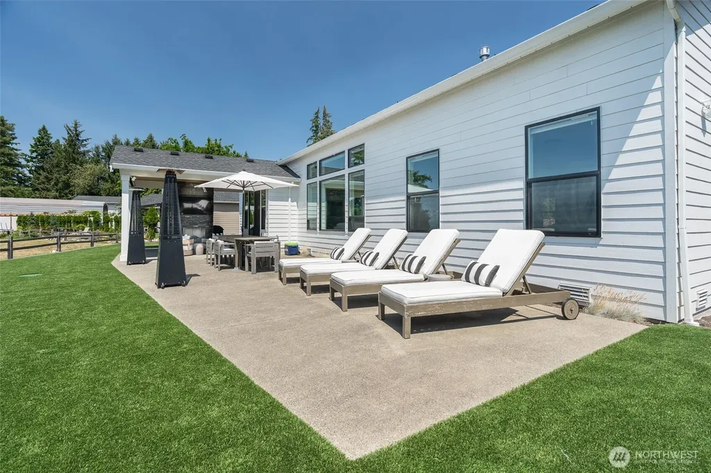 7219 Myers Road E Bonney Lake WA 98391