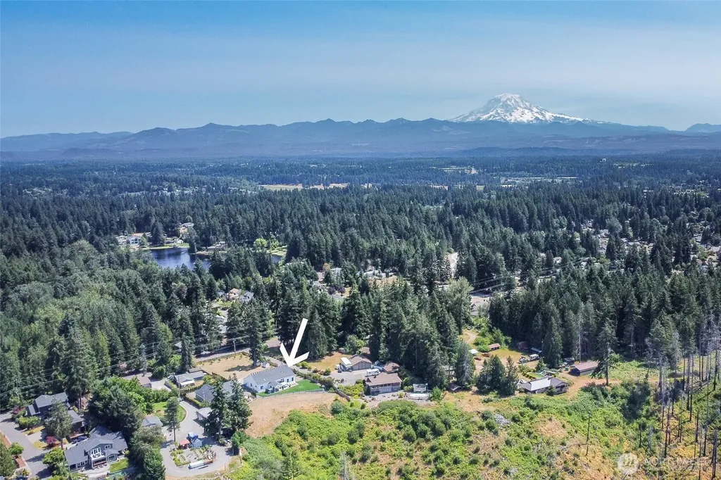 7219 Myers Road E Bonney Lake WA 98391