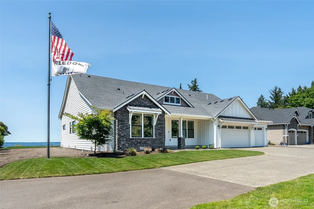 7219 Myers Road E Bonney Lake WA 98391