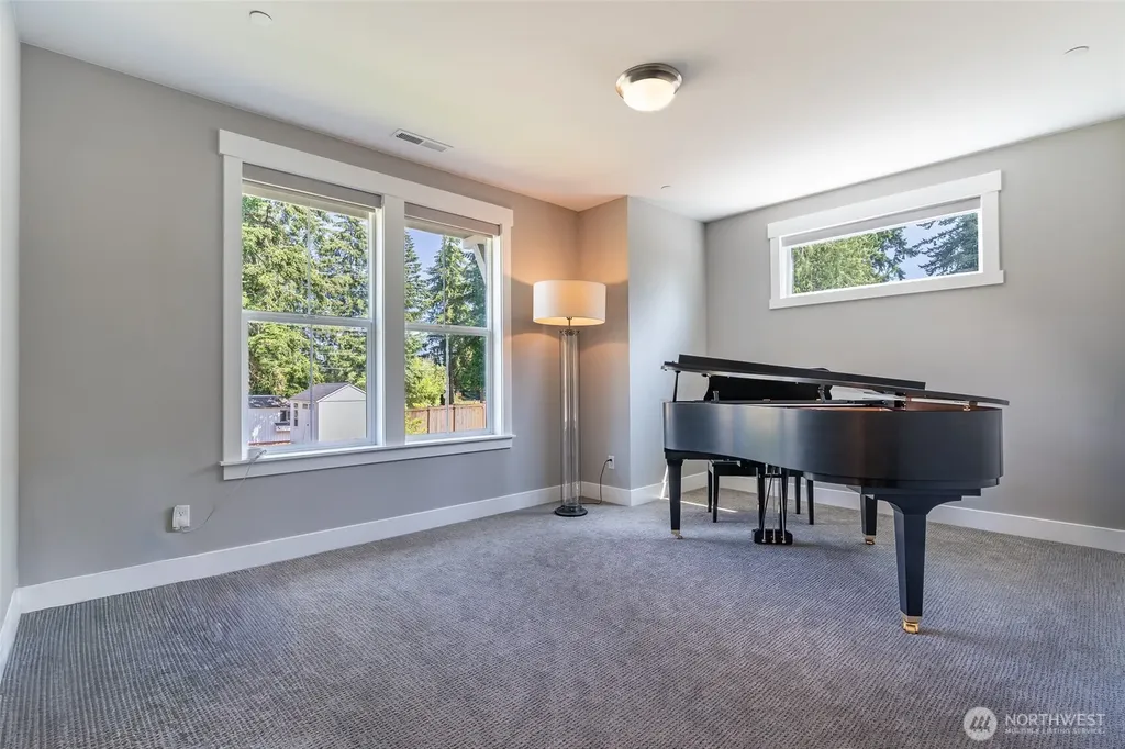 7219 Myers Road E Bonney Lake WA 98391