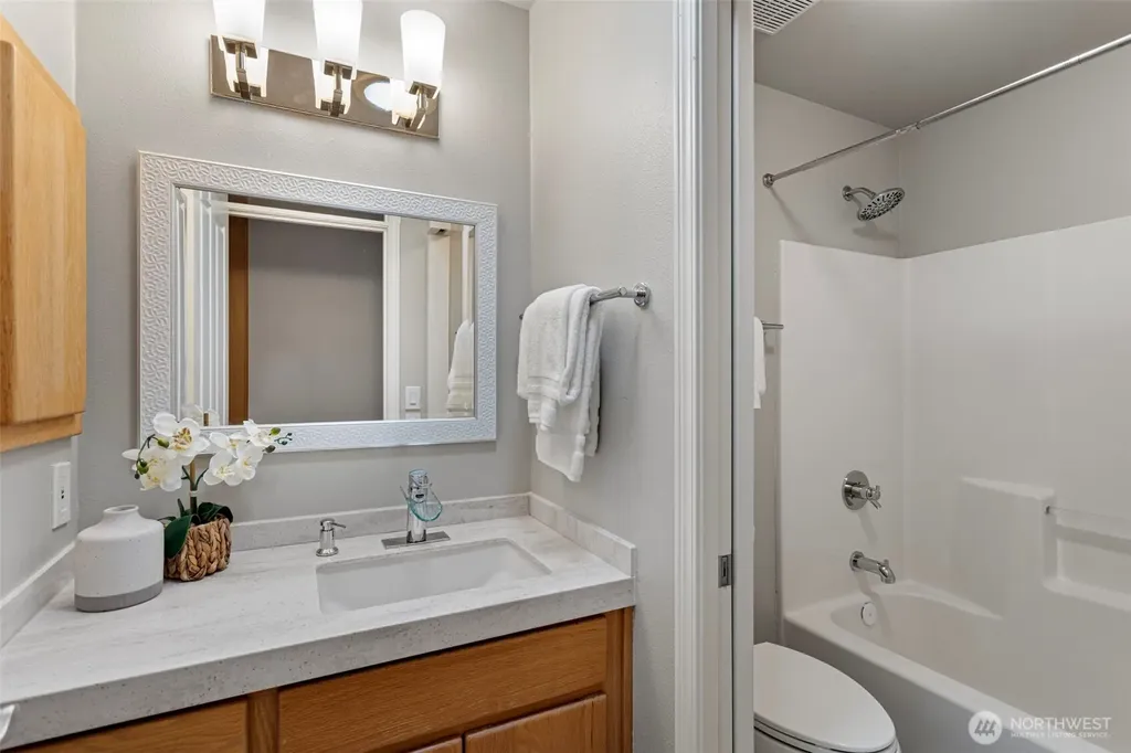 16430 266th Avenue SE Issaquah WA 98027