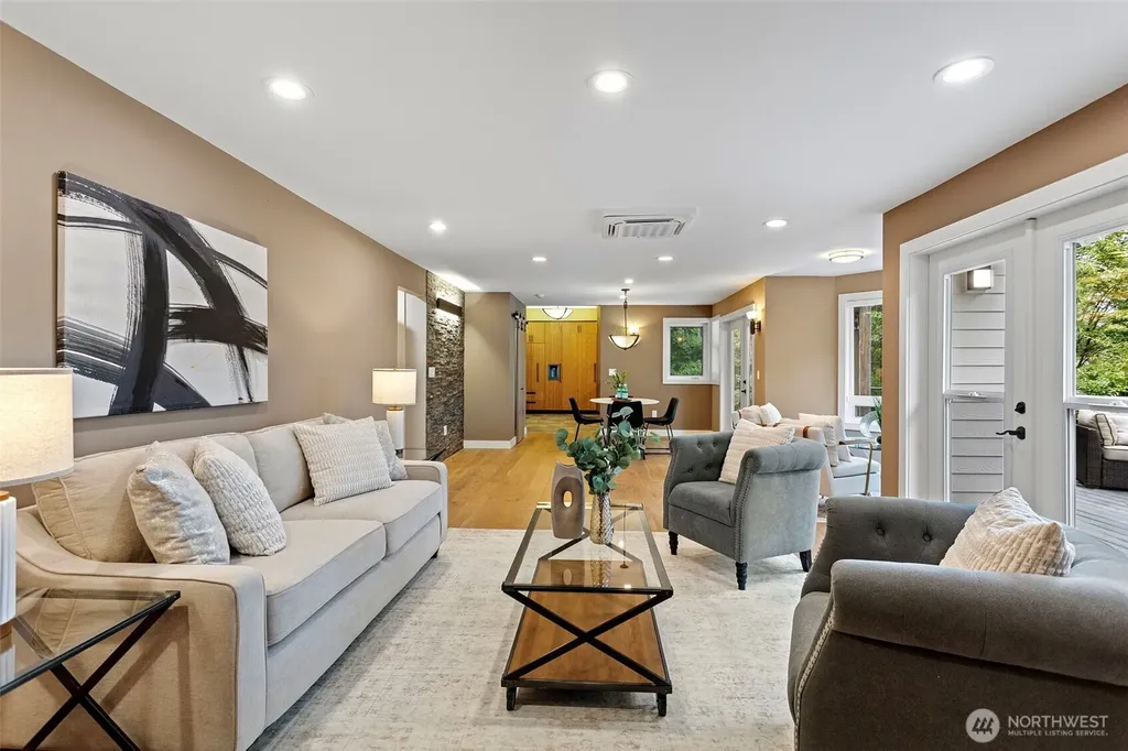 16430 266th Avenue SE Issaquah WA 98027