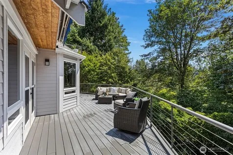 16430 266th Avenue SE Issaquah WA 98027