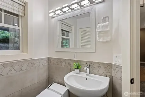 16430 266th Avenue SE Issaquah WA 98027