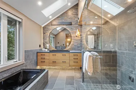 16430 266th Avenue SE Issaquah WA 98027