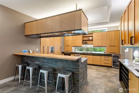 16430 266th Avenue SE Issaquah WA 98027