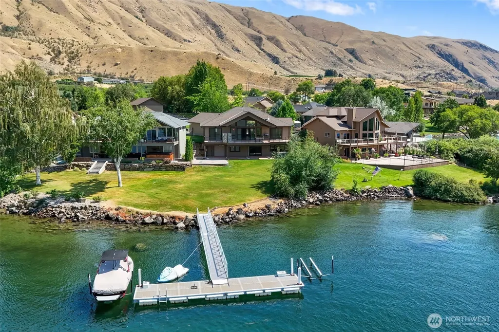 13 Willwood Drive East Wenatchee WA 98802