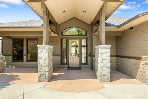 13 Willwood Drive East Wenatchee WA 98802